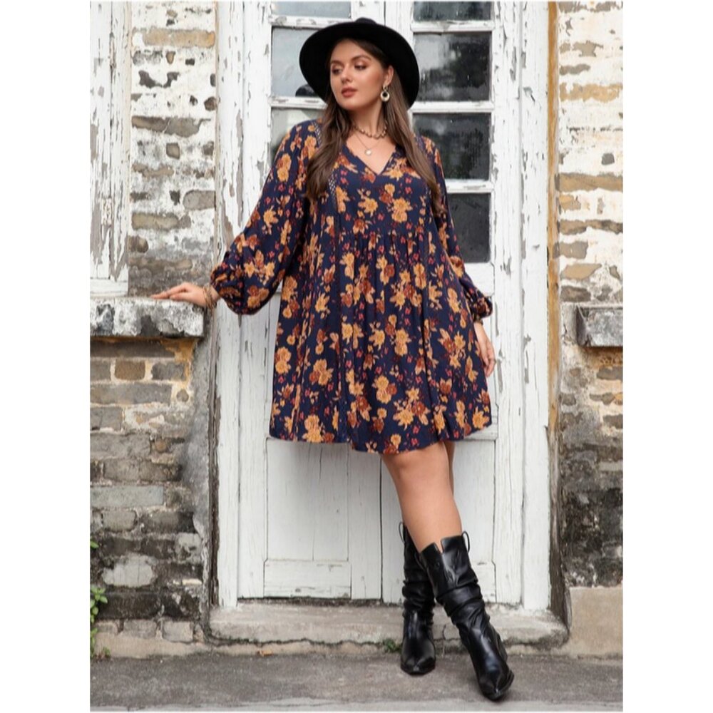 Rusttydustty Sz. 0XL Floral V-Neck Balloon Sleeve Dress in Navy